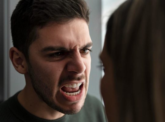 ما هي شخصية الهيوكا؟ وكيف تقهر النرجسي؟