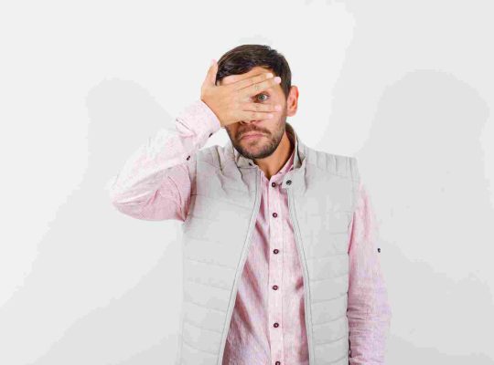 كيف أتخلص من الخجل في 3 خطوات
