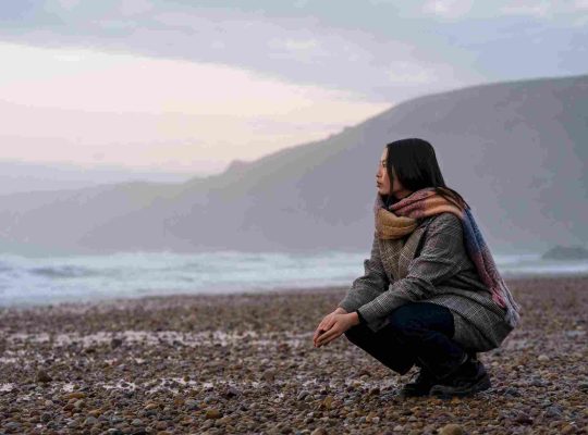 كيفية التواصل مع الآخرين عندما تشعر بالوحدة