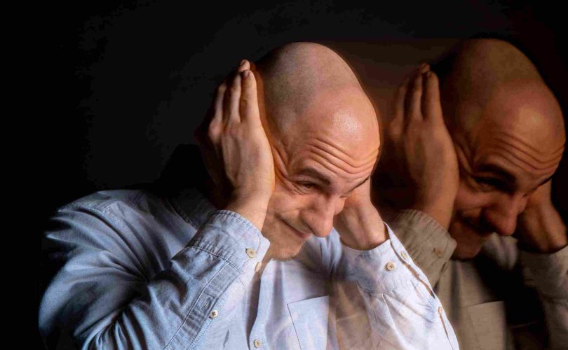 فصام عاطفي: ماذا تعرف عن أعراضه؟