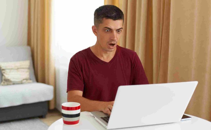 كيف يمكن التعامل مع الابتزاز الجنسي؟