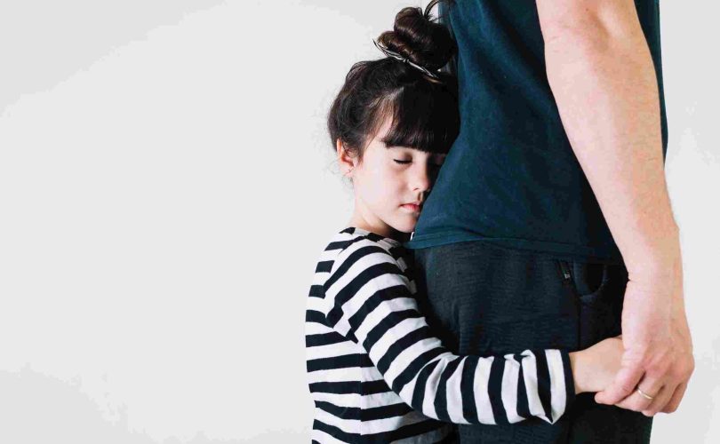 التعلق بشخص في علم النفس: التعلق التجنبي