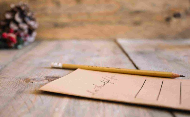 الكتابة العلاجية: أبرز الأنواع والتمارين والأفكار