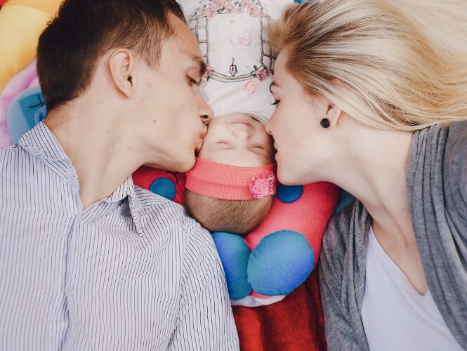 التوحد والتواصل في العلاقات: كيف تبني علاقة ناجحة؟