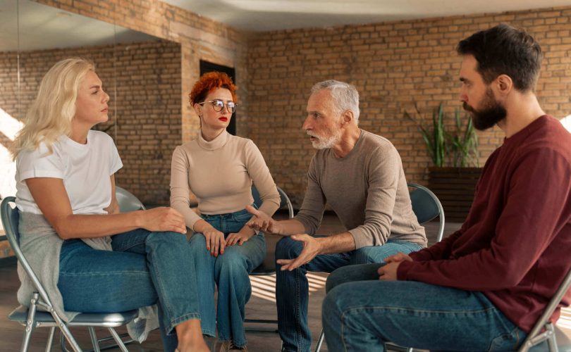 كيفية إخبار الأهل بالحاجة إلى علاج نفسي